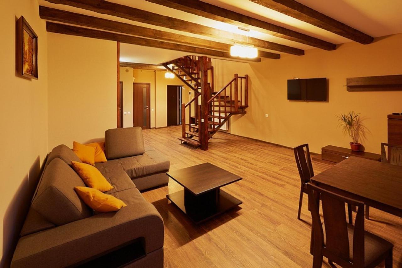 Apartment On Lychakivska Lviv Eksteriør bilde
